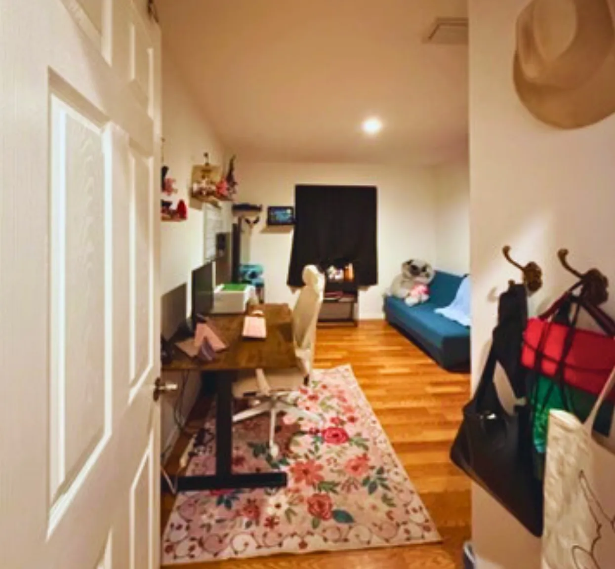 2 bed, $1,600 — Photo 3