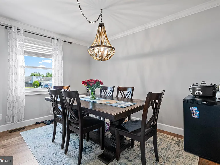 2 Lee Ct — Photo 6