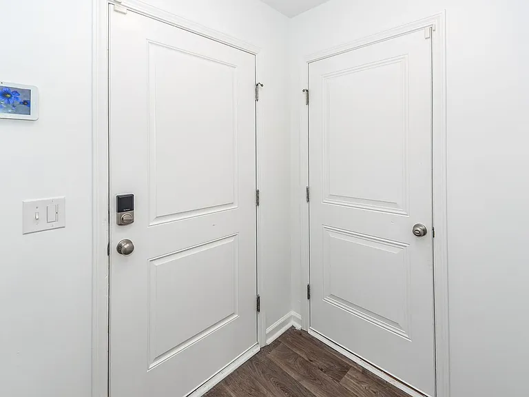 715 Hilchot Dr — Photo 3
