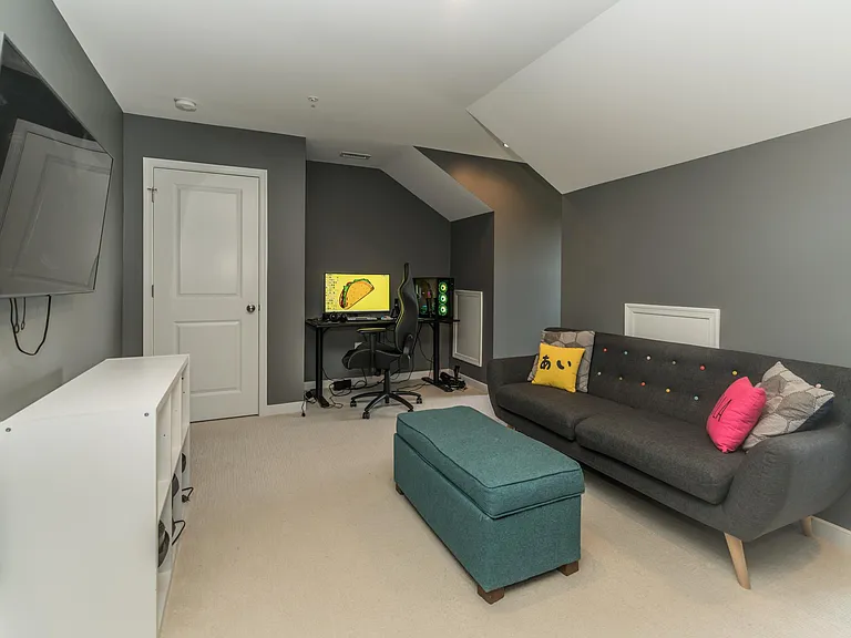 10918 Parkshire Ln — Photo 17