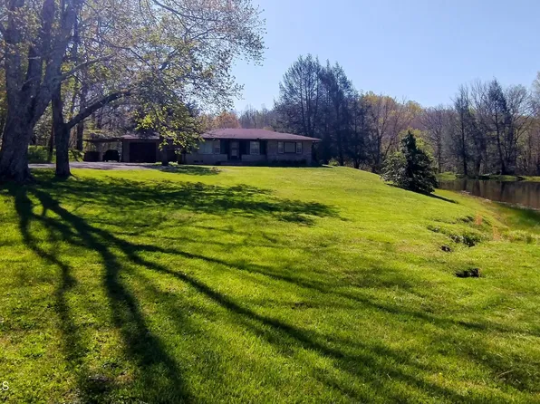 8578 Morgan County Hwy, Sunbright, TN 37872