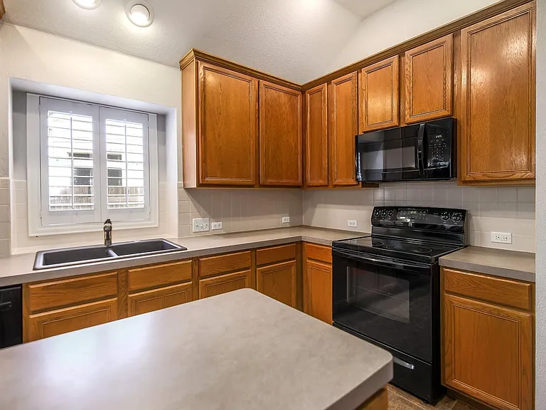 13524 Oregon Flats Trl — Photo 16