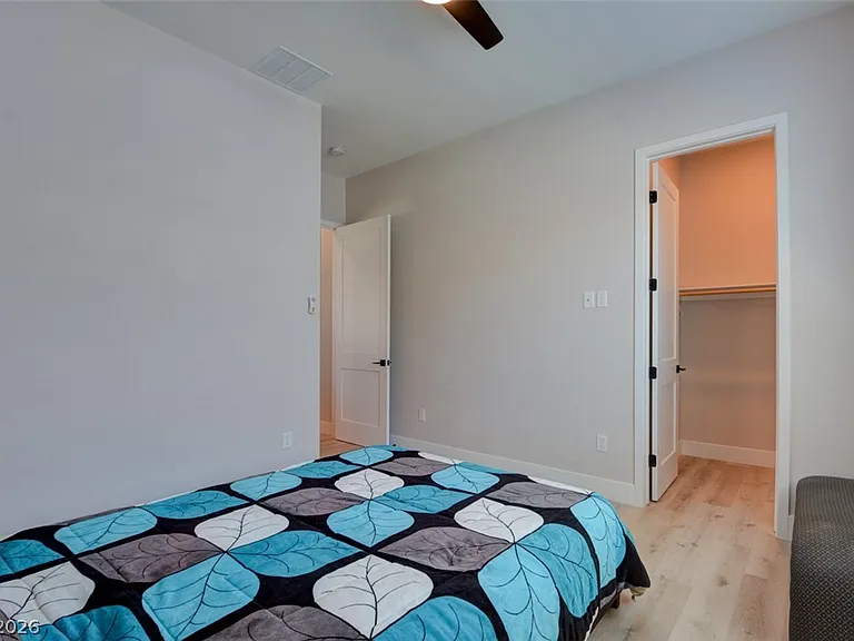 5534 Stormy Night Ct — Photo 34