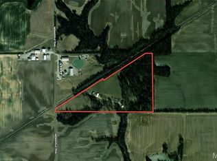 1406 Niemanville Trl, Walshville, IL 62091