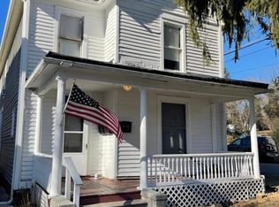 633 Commercial Ave #B, Clifton Forge, VA 24422