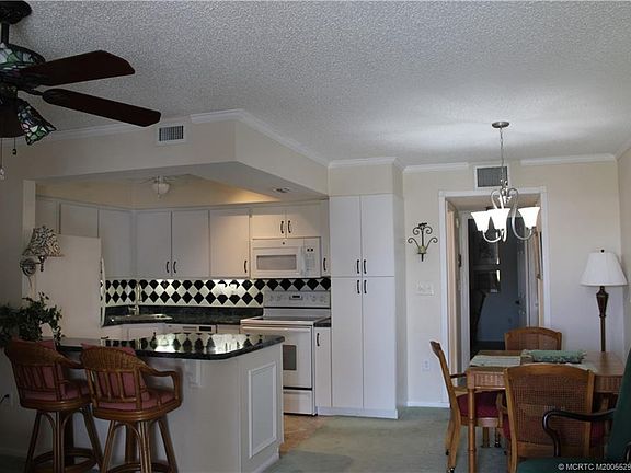 2nd image of 2600 S Kanner Hwy APT C10