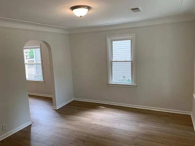 2188 Ridgemont Rd — Photo 3