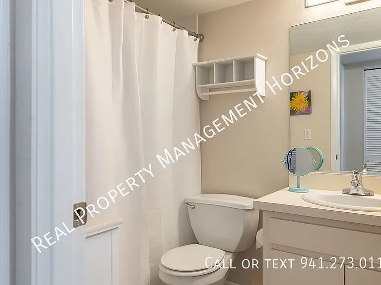 2121 Wood St #230G — Photo 18