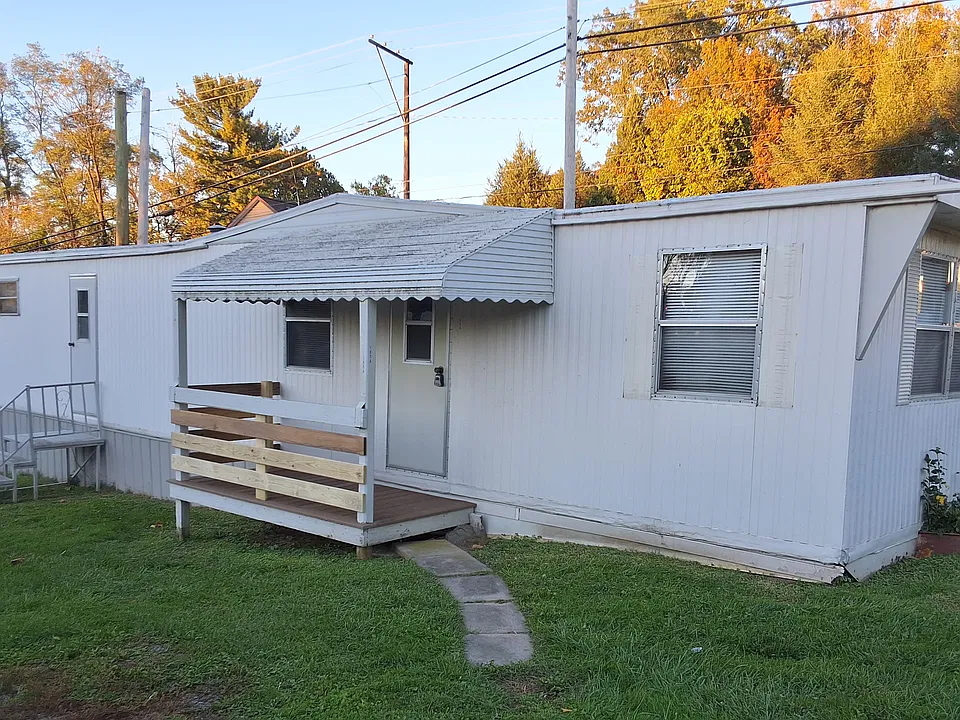 192A Strasburg Pike #A