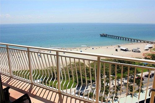 3rd image of 328 N Ocean Blvd Ph 07