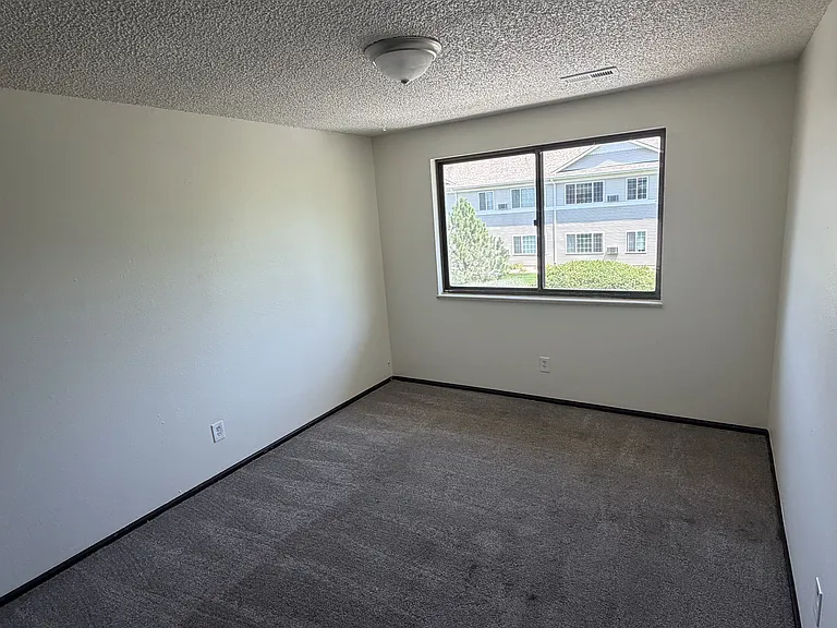 2330 Wedgewood Ave #11D — Photo 8