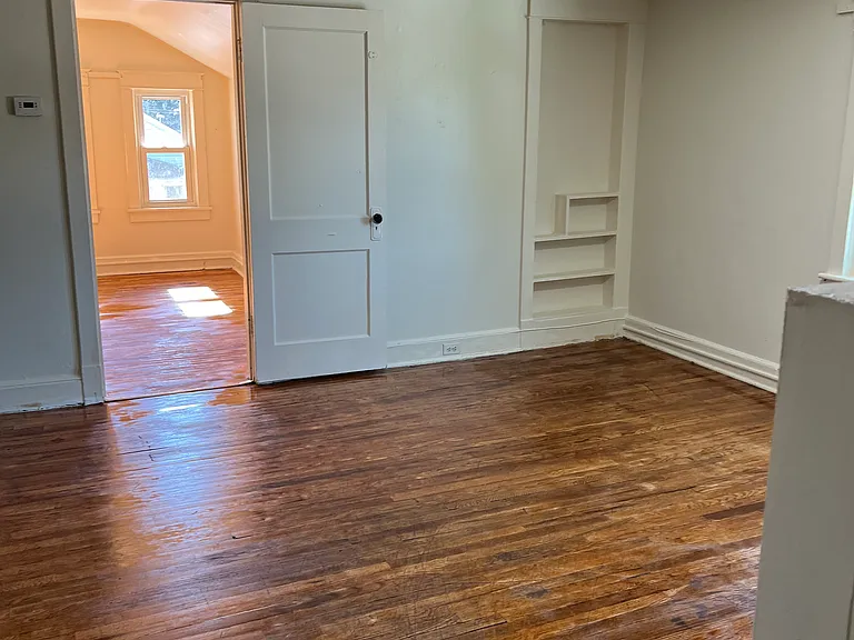 35 N Avenue B #1 — Photo 8