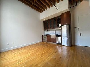 139 N 10th St APT 4D, Brooklyn, NY 11249