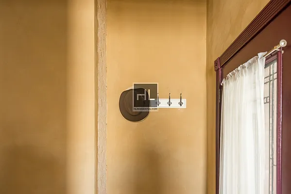 Rented by Highline Residential | media 52