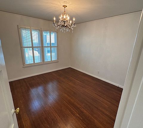 5th image of 1914 Montana Ave #1914