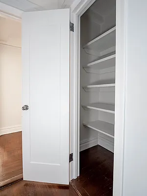 Rented by City Connections Realty | media 34