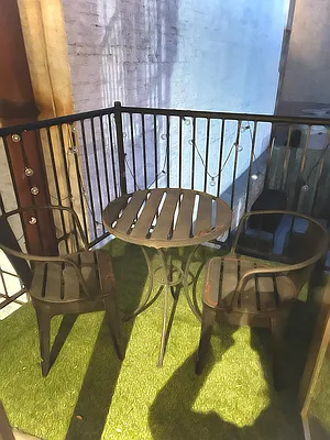 Rented by Voro New York | media 21