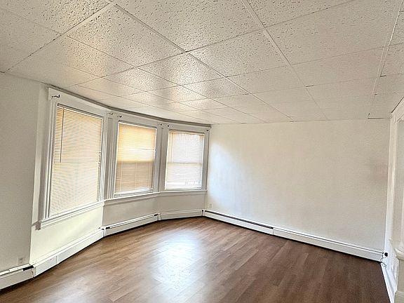 Living Room - Newly Done Flooring