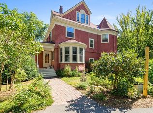 49 Clyde St, Newton, MA 02460