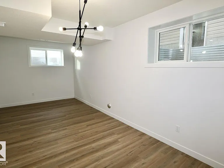 90 Wyatt Rdg — Photo 2