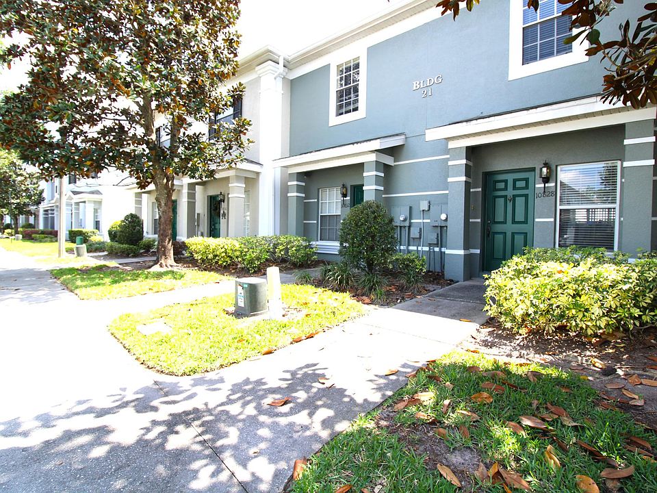 1st image of 10832 Savannah Wood Dr