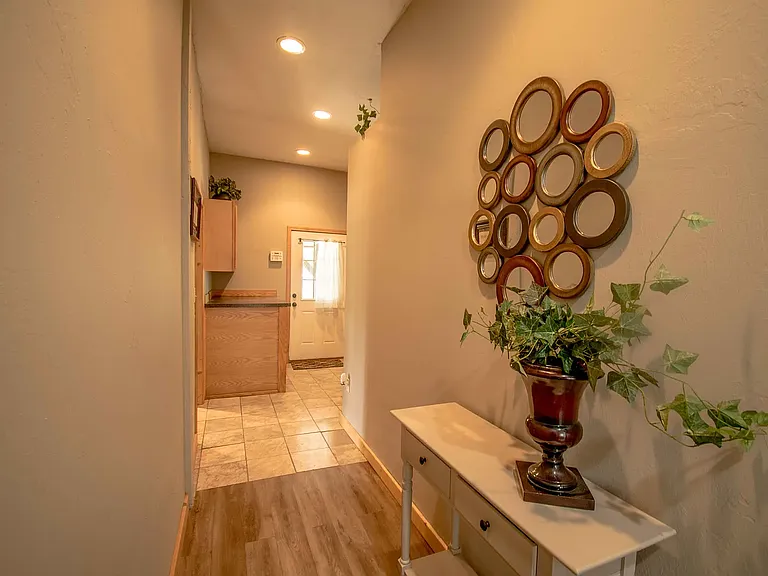 22690 Clifty Shores Rd — Photo 12