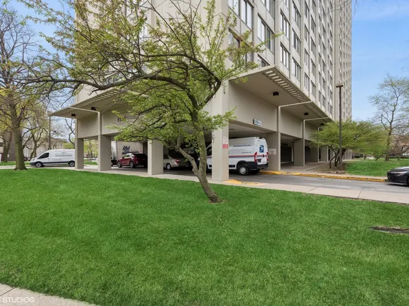 4850 S Lake Park Ave APT 510, Chicago, IL 60615