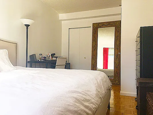 Rented by Cord Realty Group | media 21