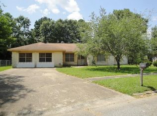 2030 Glenhaven St, Deridder, LA 70634