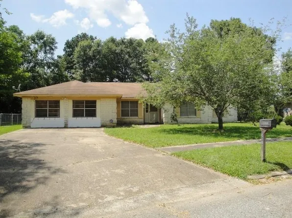 2030 Glenhaven St, Deridder, LA 70634