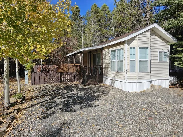 A 14th St, Cascade, ID 83611