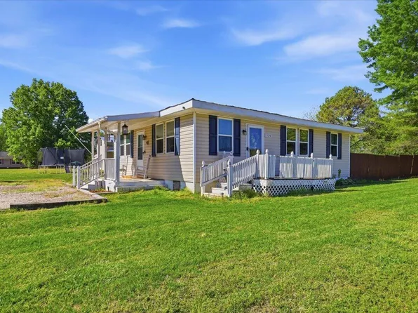 334 Perry Curtis Rd, Zebulon, NC 27597