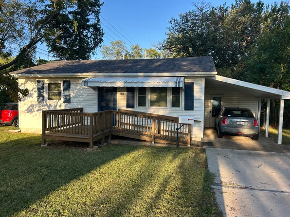 1016 N Wabash Ave, Springfield, MO 65802