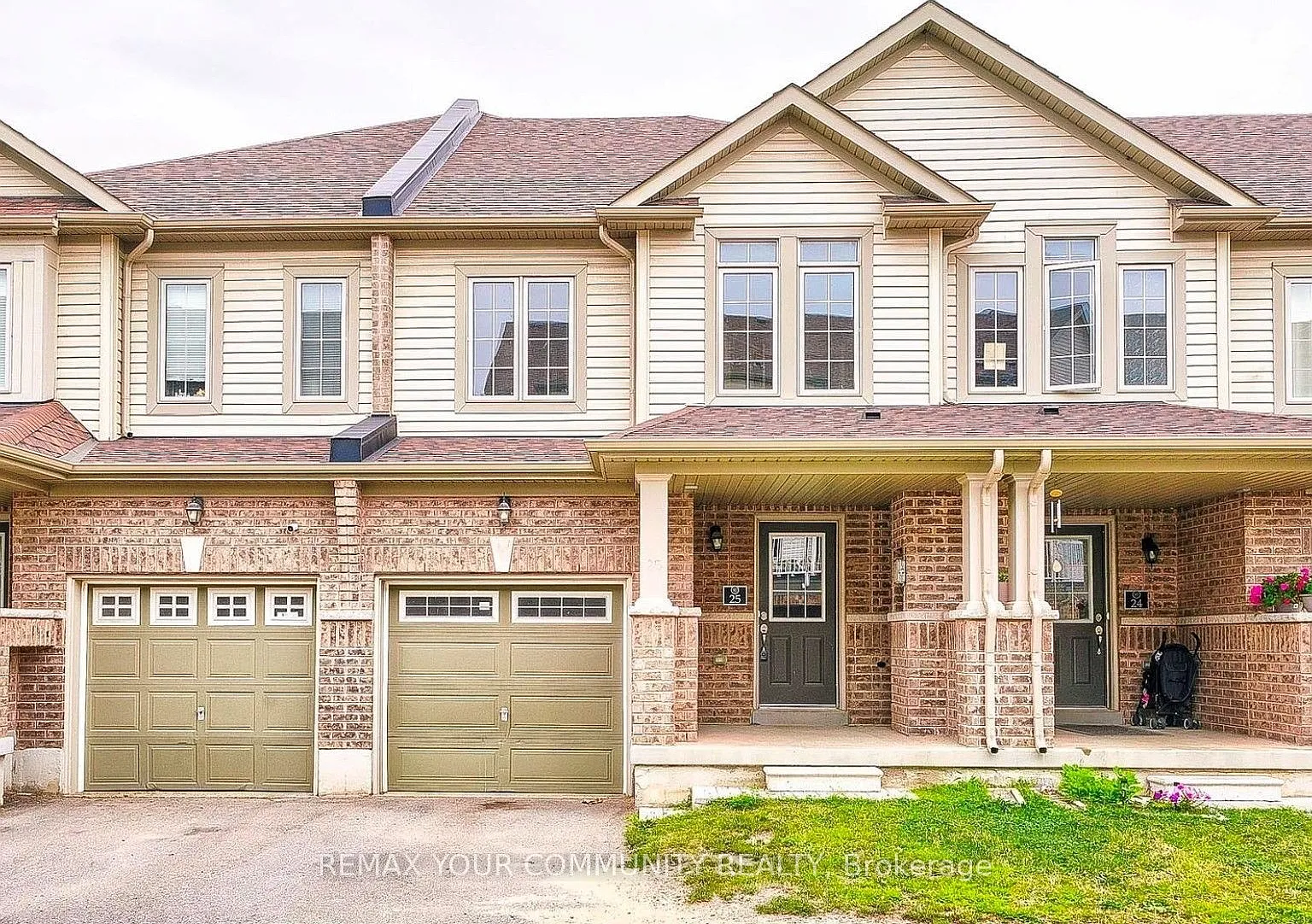 3 bed, $2,599 — Photo 1