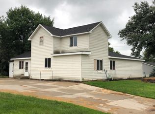 5102 Lockwood St, Martinsburg, NE 68710