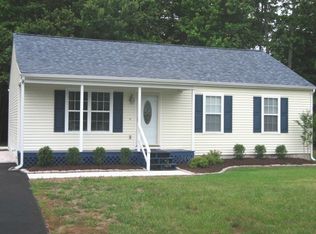 10 Caroline St, Ocean View, DE 19970