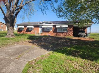 521 Denver Dr, Union City, TN 38261