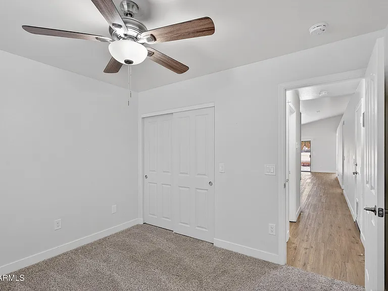 1365 E Betsy Ln — Photo 21