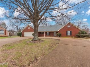 57 Wakefield Cv, Jackson, TN 38305