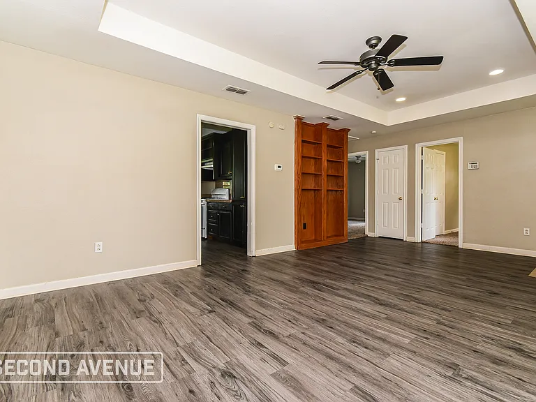 318 Woodard St — Photo 8