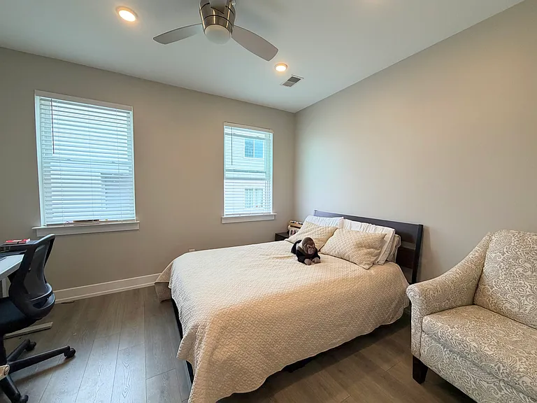 2535 N Howard St #2 — Photo 8