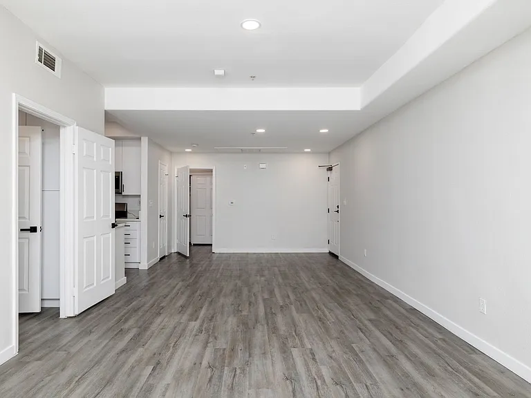 2820 Sawtelle Blvd — Photo 82