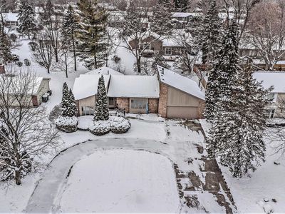 6429 Woodglen Dr, Clarkston, MI, 48346