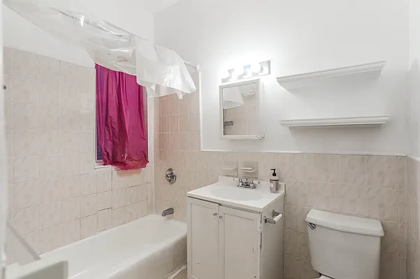 Rented by ERNY LLC | media 21