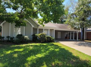 734 Whippoorwill Dr, Brandon, MS 39047