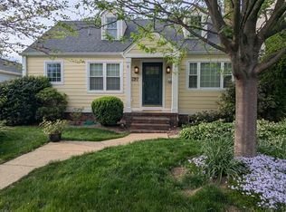 5727 4th St S, Arlington, VA 22204