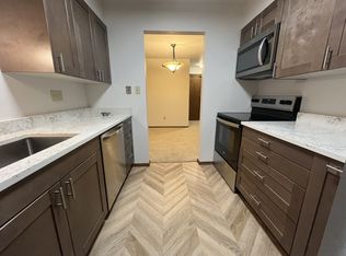 617 Michigan Ave #10, Sheboygan, WI 53081
