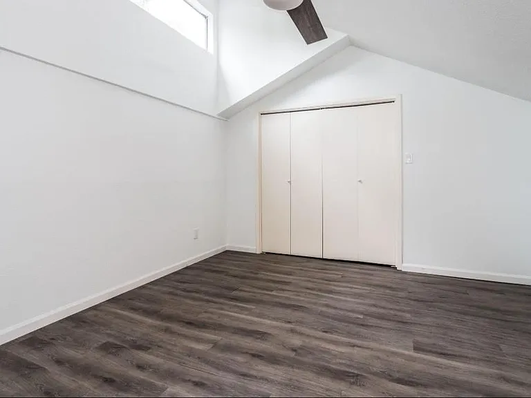10811 Richmond Ave #109 — Photo 10