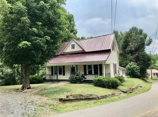 684 Holtzclaw Rd, Canton, NC 28716