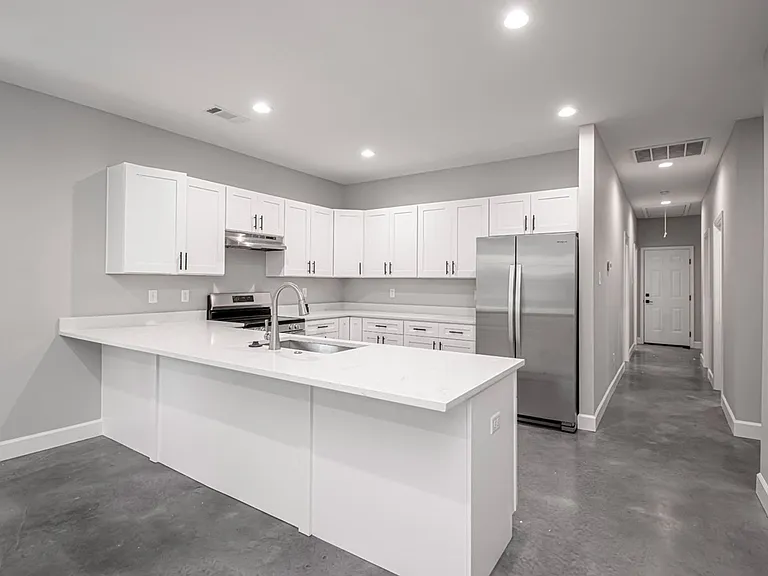 1621 Wilson Rd — Photo 42